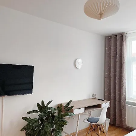 Modern & Cozy Leipzig-gohlis Homestay Leipzig