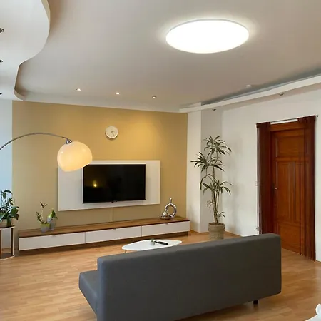 בית אירוח Modern & Cozy Leipzig-gohlis *