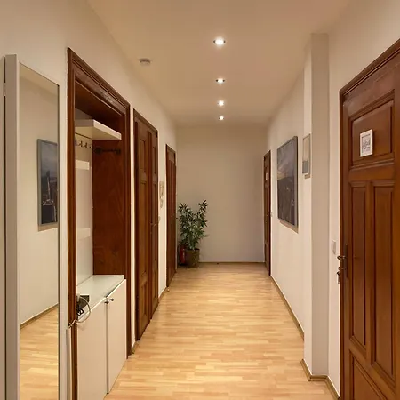 Modern & Cozy Leipzig-gohlis Проживание в семье Лейпциг