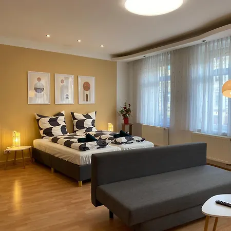 Modern & Cozy Leipzig-gohlis Séjour chez l'habitant *