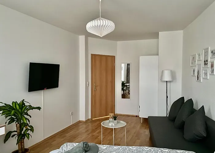 Проживание в семье Modern & Cozy Leipzig-gohlis