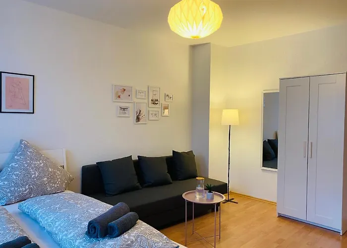 Modern & Cozy Leipzig-gohlis *