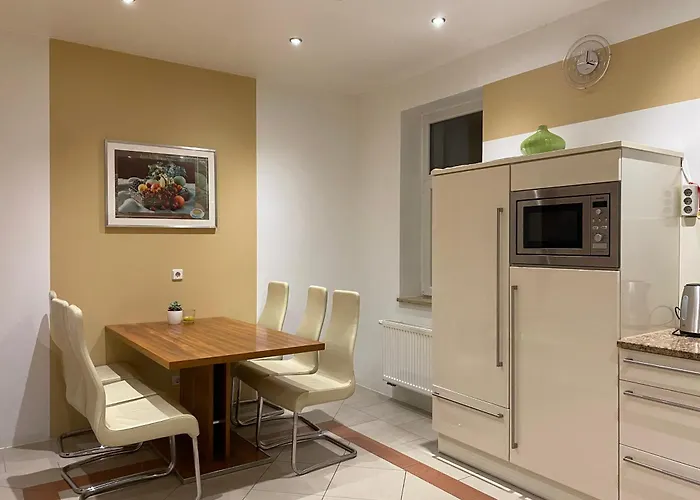 Modern & Cozy Leipzig-gohlis *